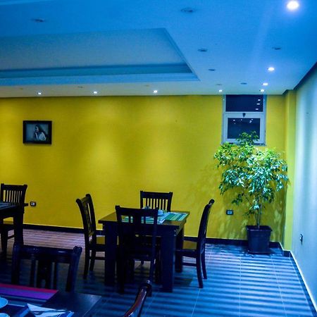 Melodie Hotel アジス・アベバ エクステリア 写真